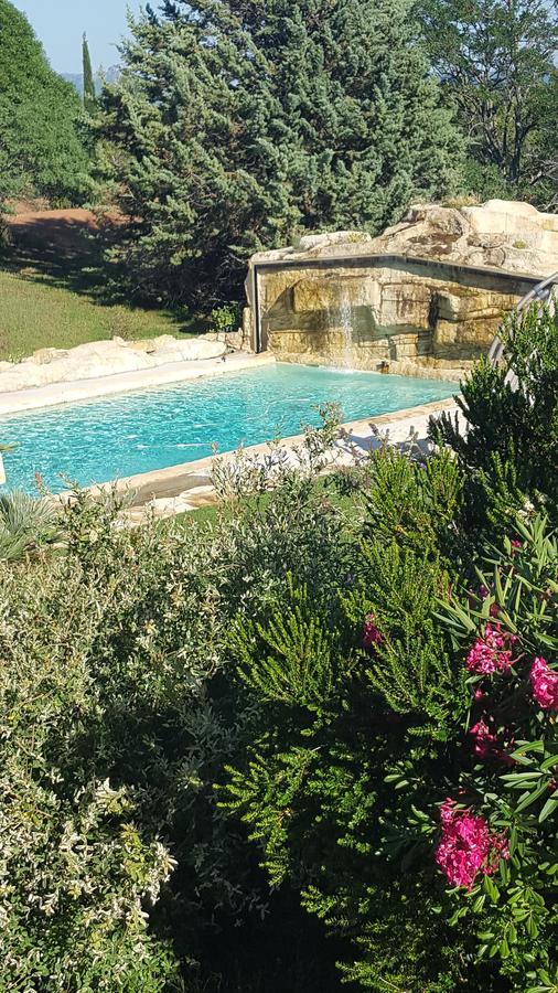 L'Eveil Des Sens Hotel Chateauneuf-le-Rouge Luaran gambar